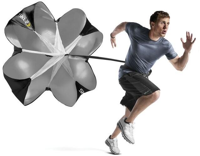 Parachute de course Speed Chute, améliore vitesse, rotation 360° - SKLZ 2/5