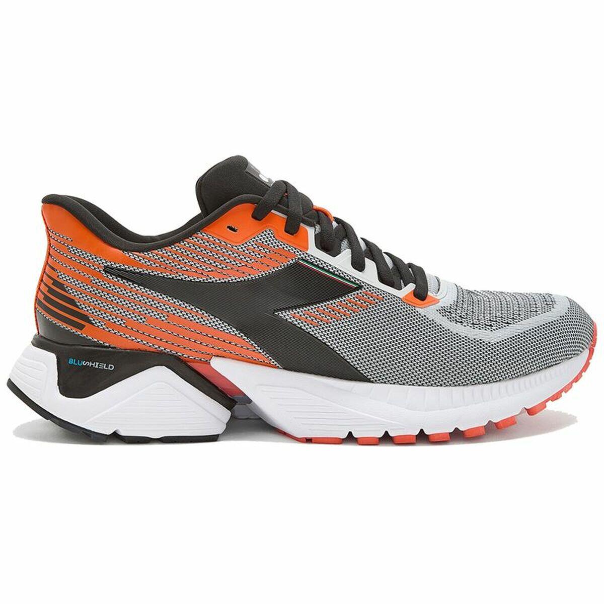 DIADORA picture