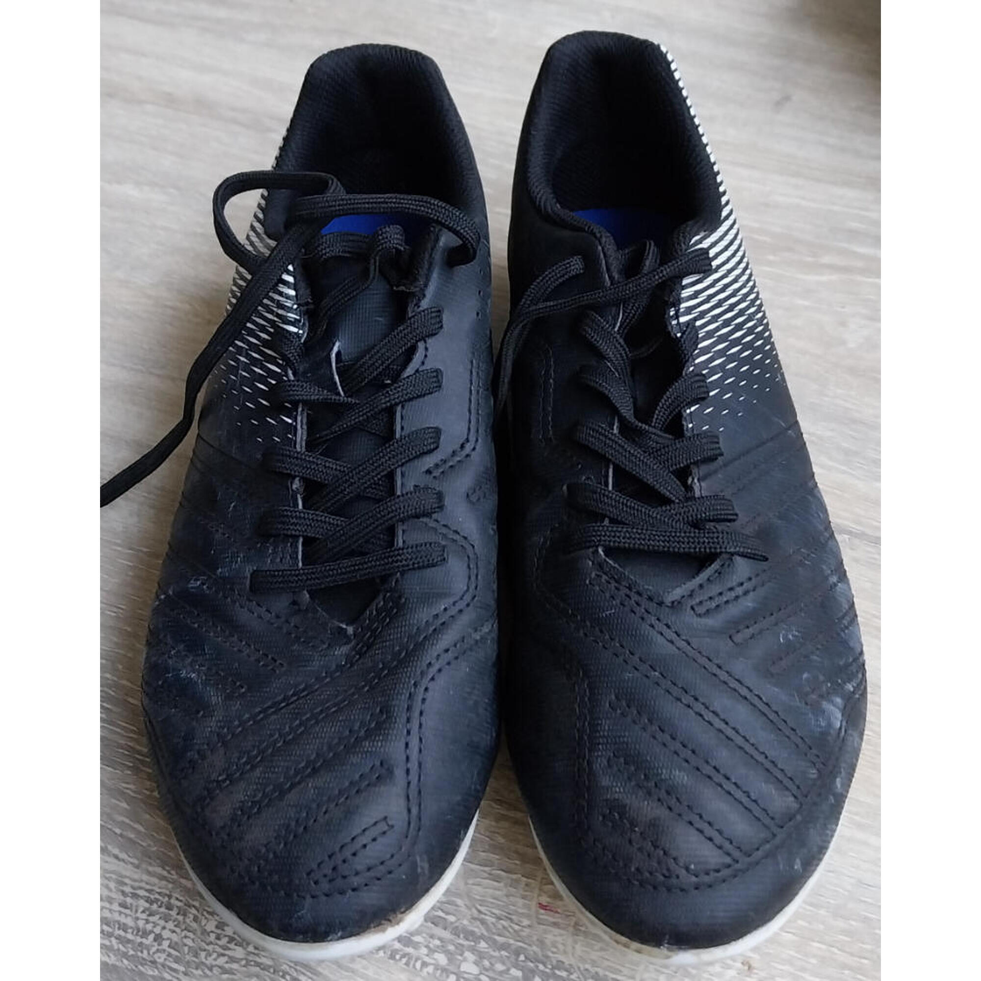C2C - Chaussures de football taille 38