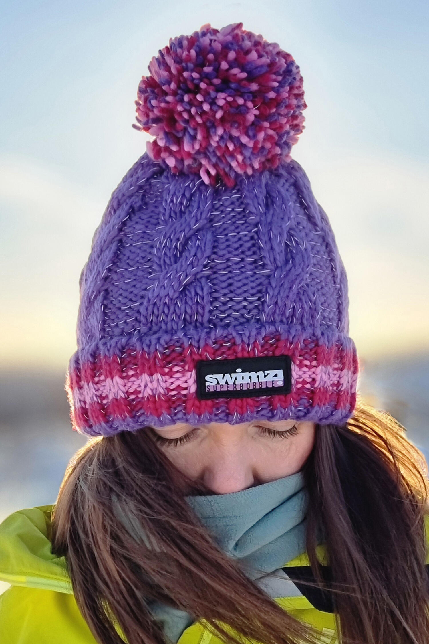SWIMZI Berries Cable Knit Super Bobble Hat