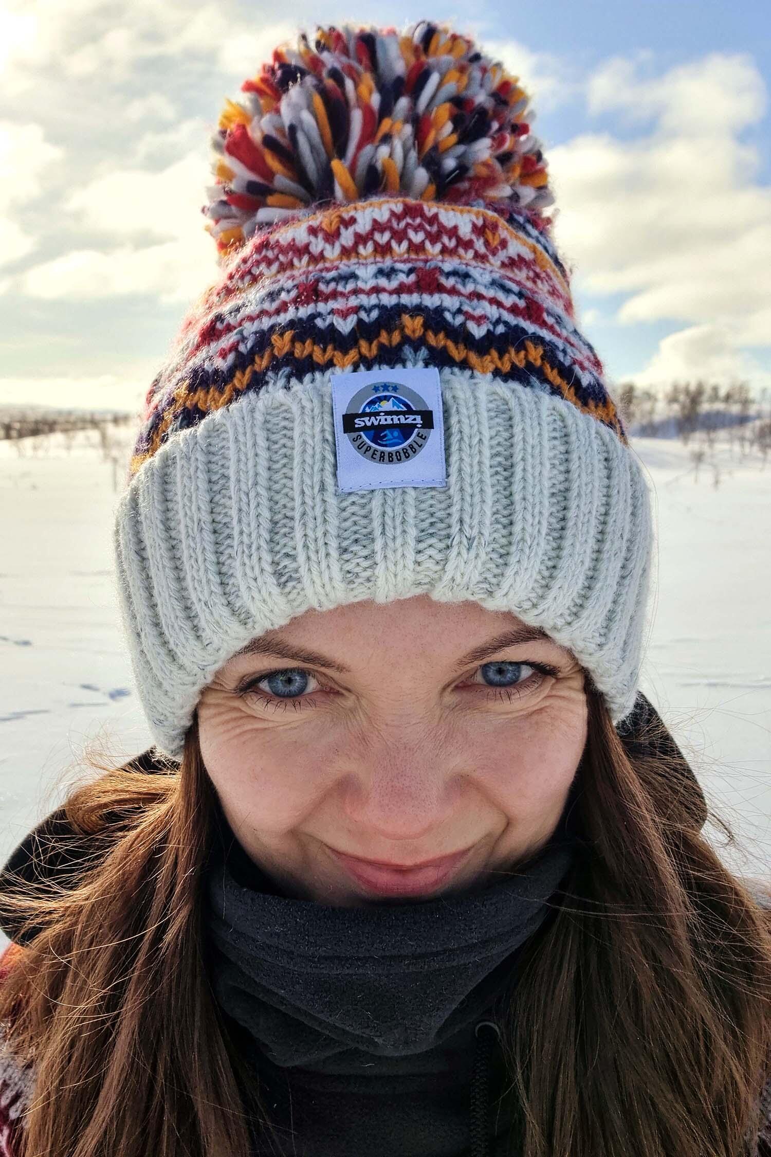 Cream Cherry Fairisle Knit Super Bobble Hat SWIMZI | Decathlon