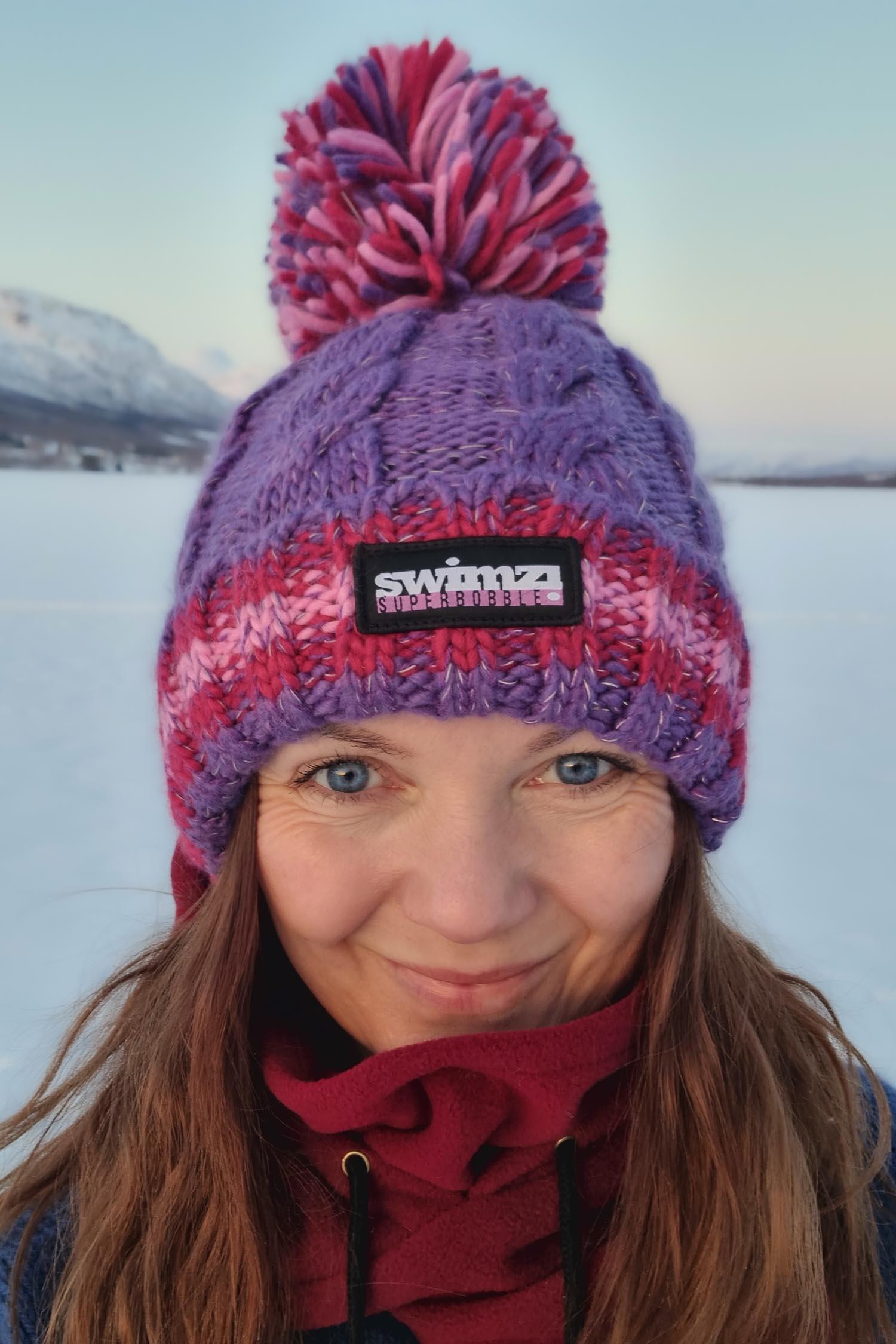 Berries Cable Knit Super Bobble Hat 3/7