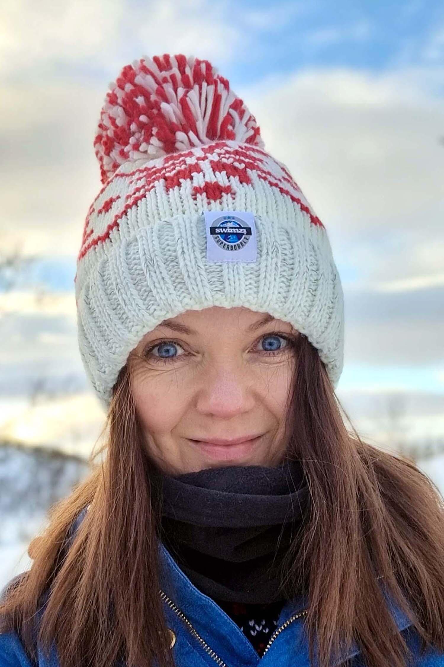 SWIMZI Ruby Flora Nordic Knit Reflective Superbobble Hat