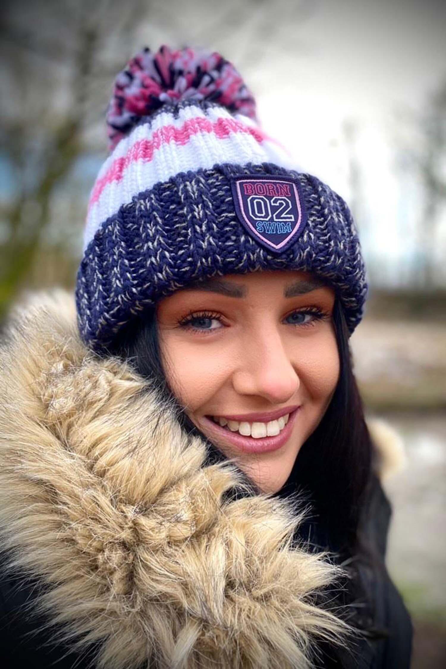 Navy Pink Super Bobble Hat 6/7