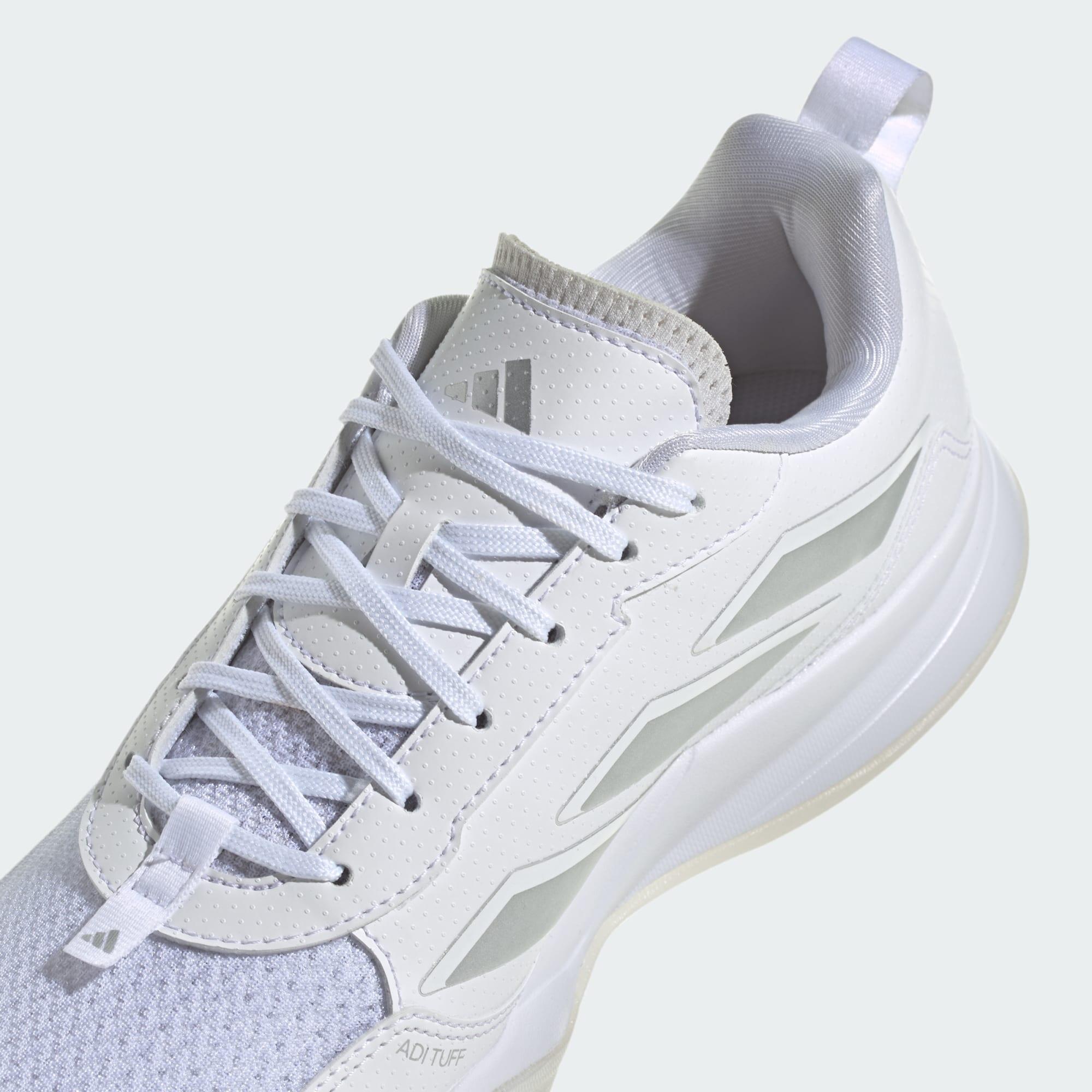 Avaflash Low Tennis Shoes 6/7