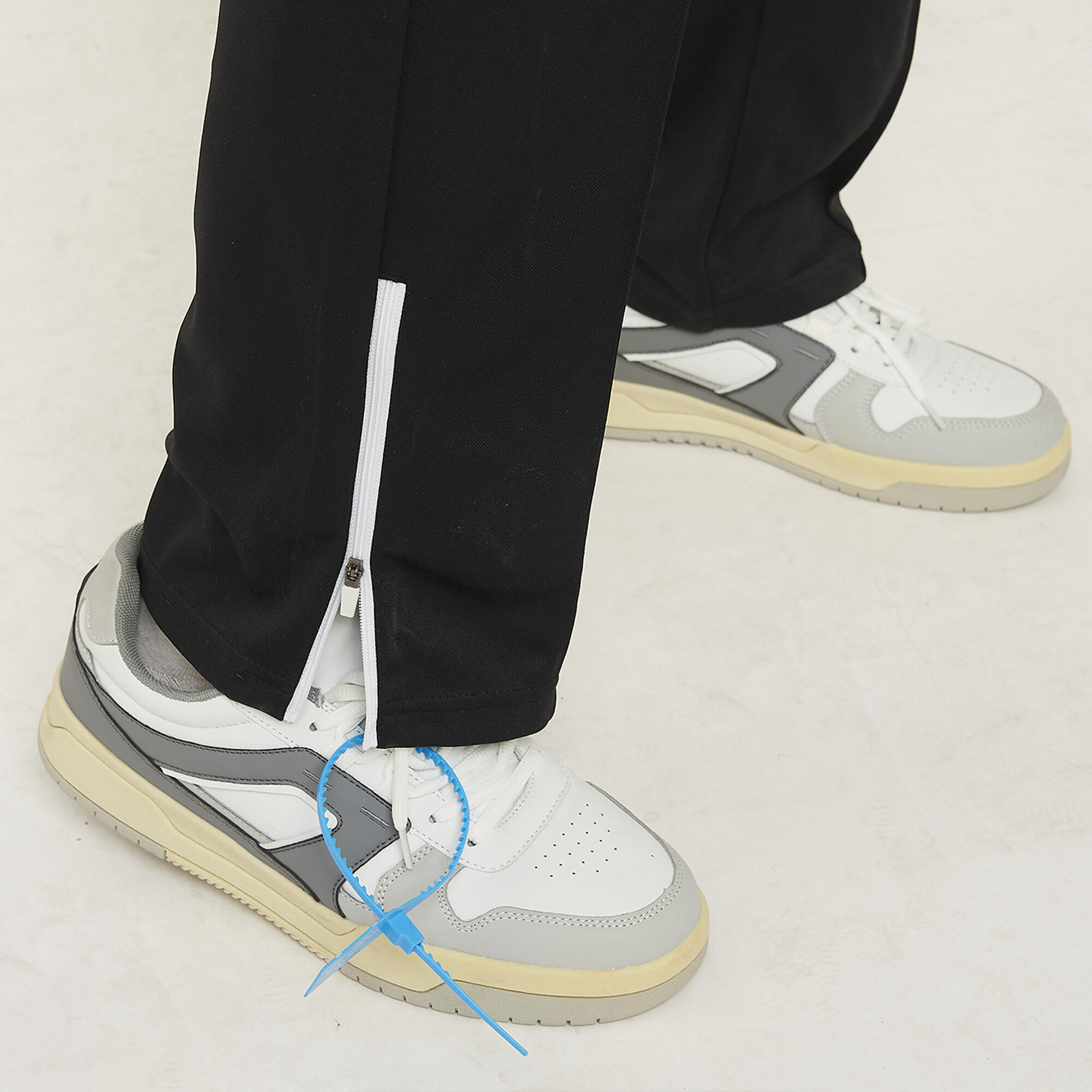 Ensemble de sport complet UNIVERSAL STELLAR noir 7/7