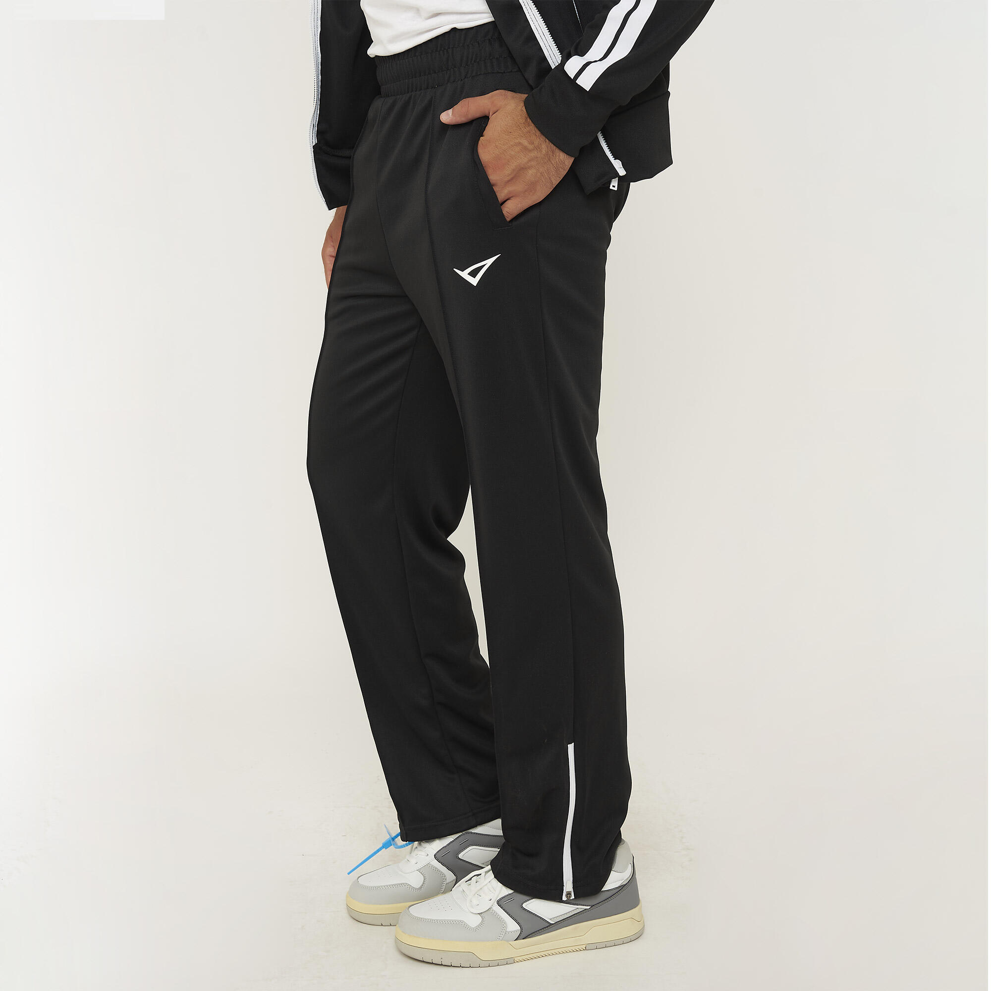 Ensemble de sport complet UNIVERSAL STELLAR noir 4/7