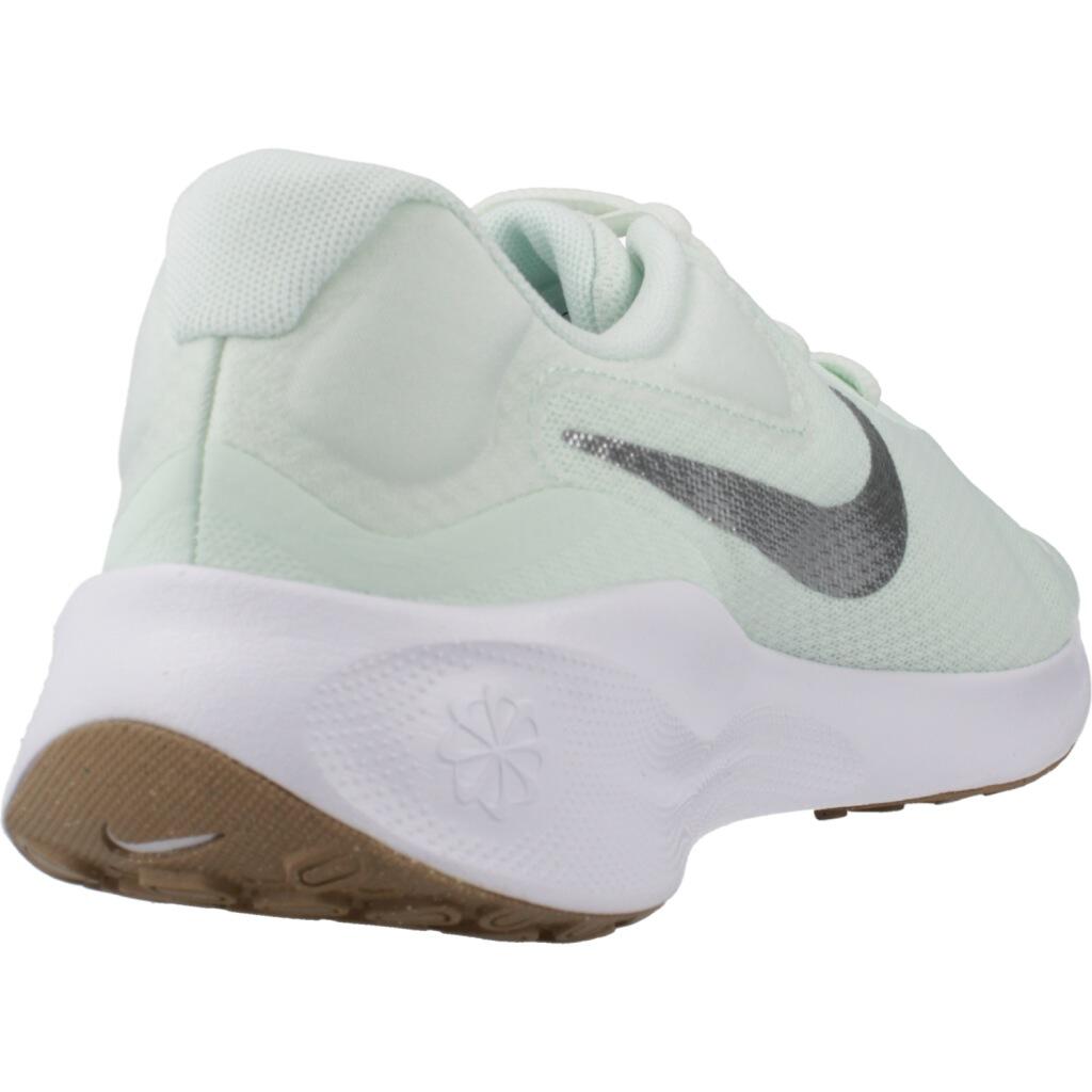Baskets Nike Modèle Revolution 7 Couleur Vert 3/5