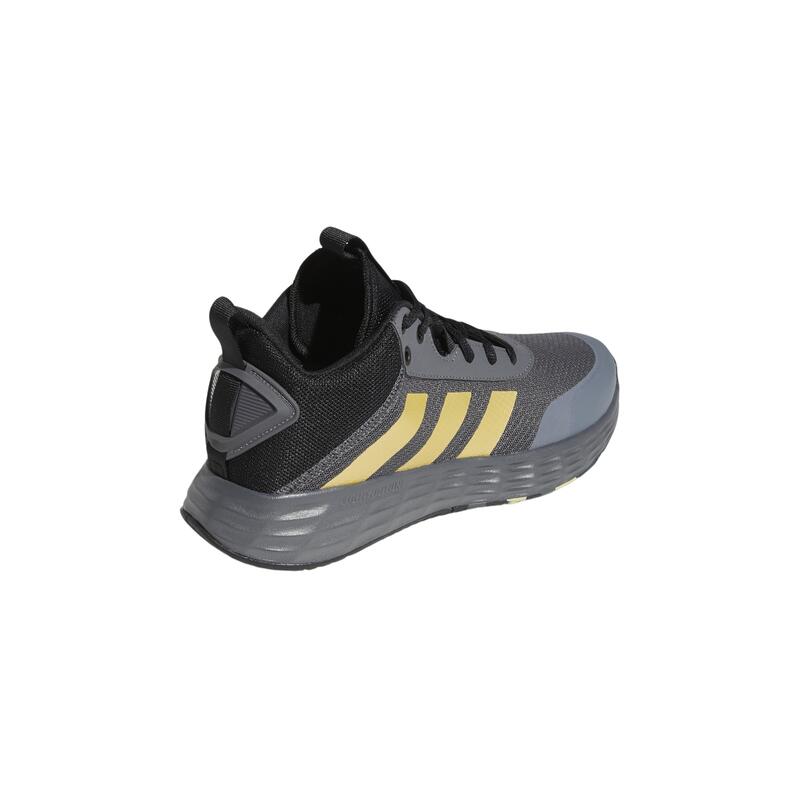 Chaussure de basket Adidas Ownthegame