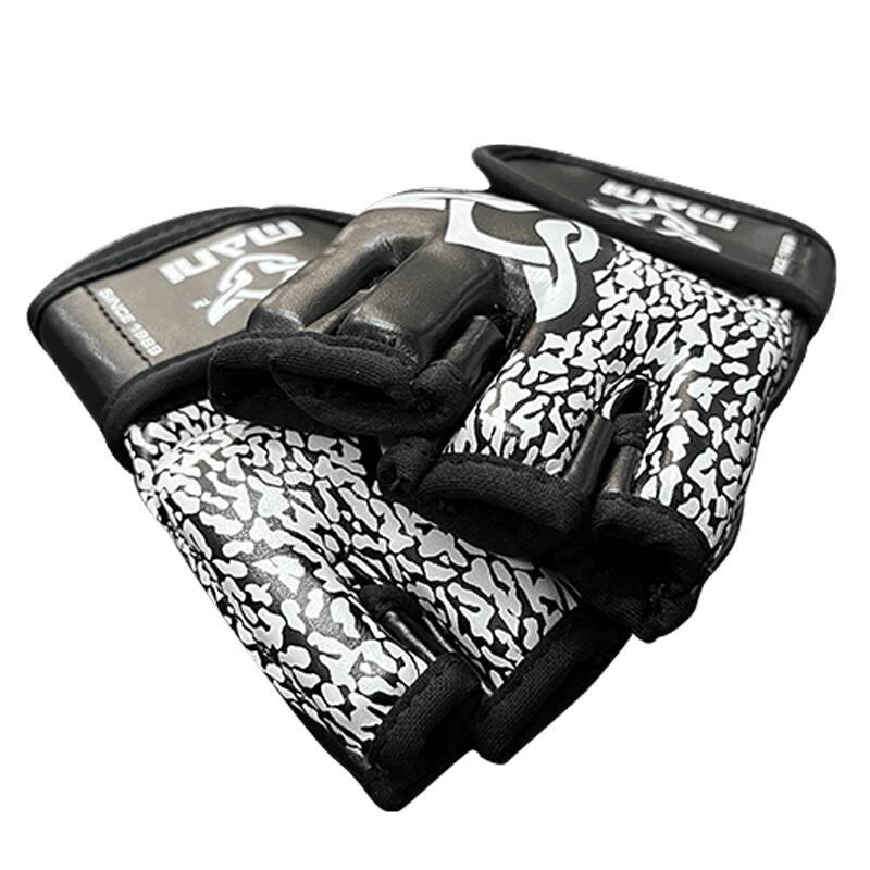 BLACK & WHITE KIDS MMA BOXING BAG GLOVES
