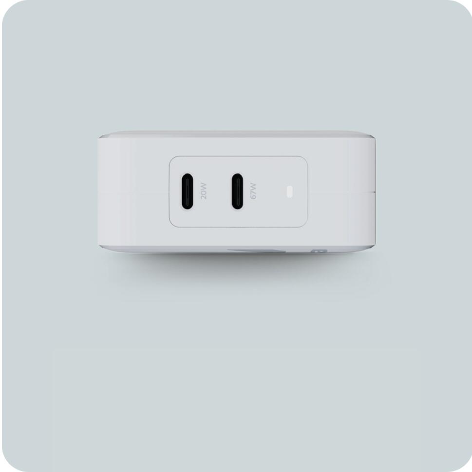 XTORM Ładowarka turystyczna 67W GaN +kabel USB-C PD biała