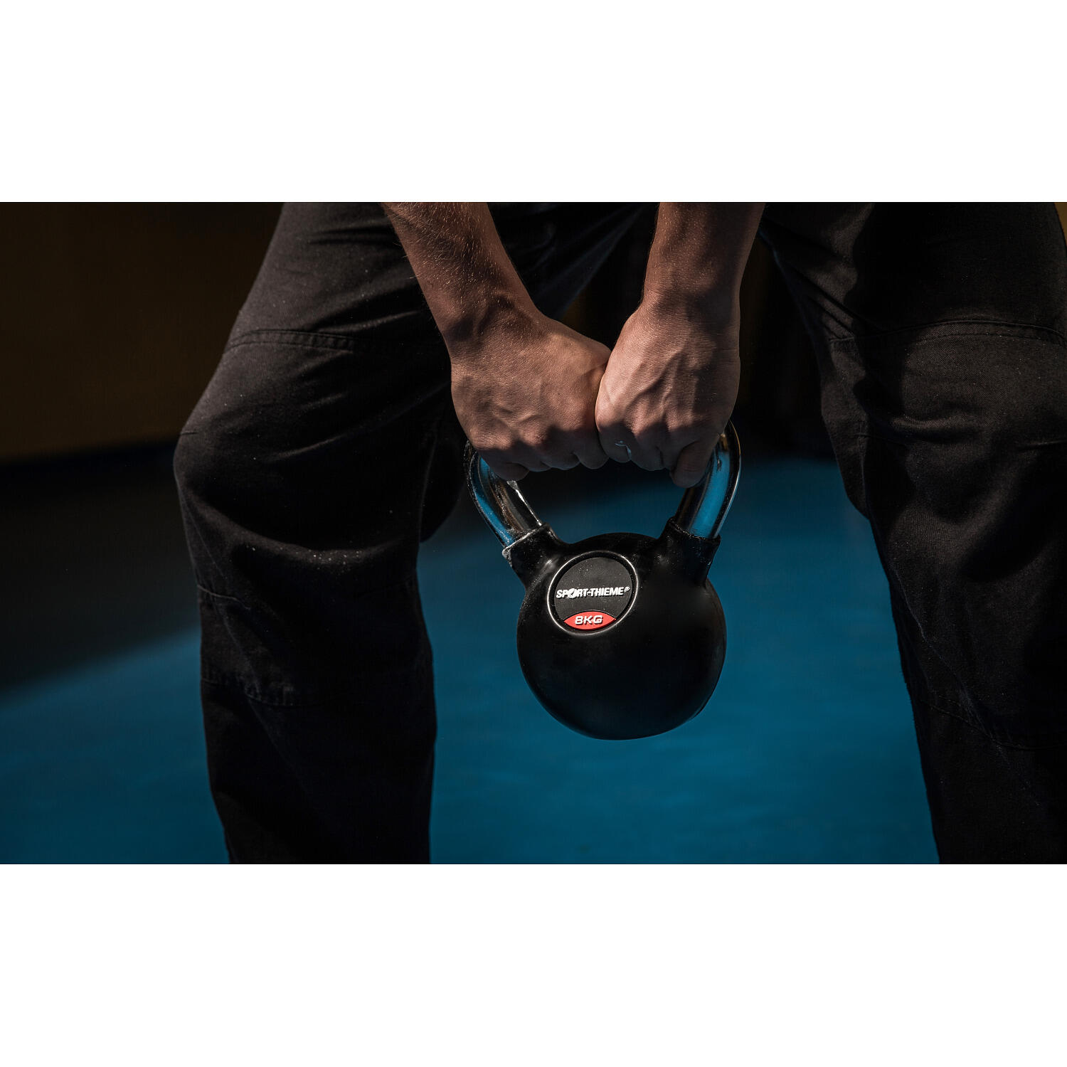 Kettlebell Rubberised, Smooth Chrome-Handled 8 kg Gewichtheben Unisex 3/4