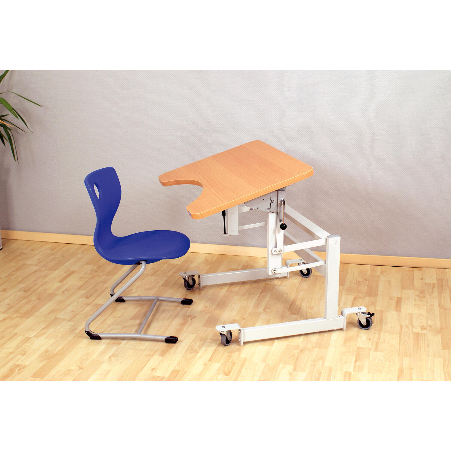 Therapietisch ergo S 52 R Buche-Dekor Feststellbare Rollen Gesundheitssport 2/2