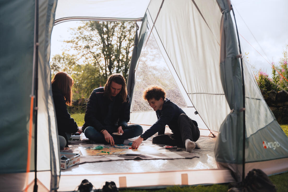 Vango Beta 550XL 5-Man, 3-Pole Tunnel Tent - Mineral Green 4/5