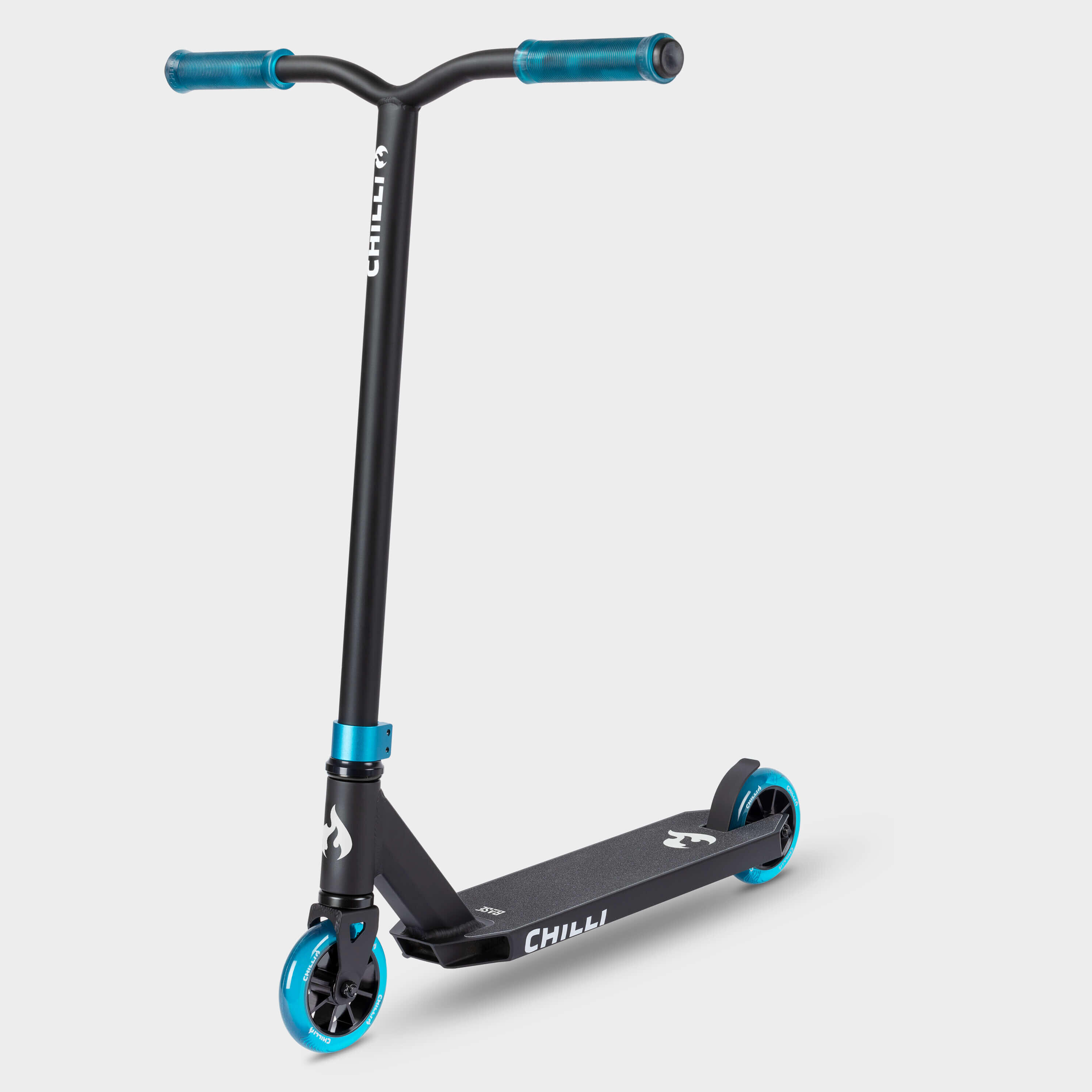 CHILLI PRO SCOOTER Base S Stunt Scooter: Blue