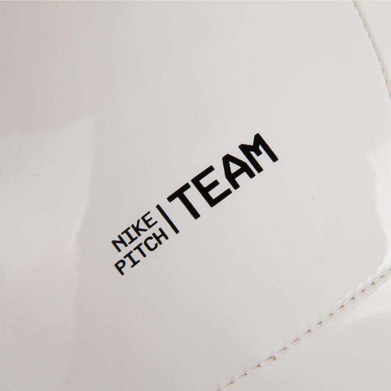 Minge unisex Nike Pitch Team, Alb