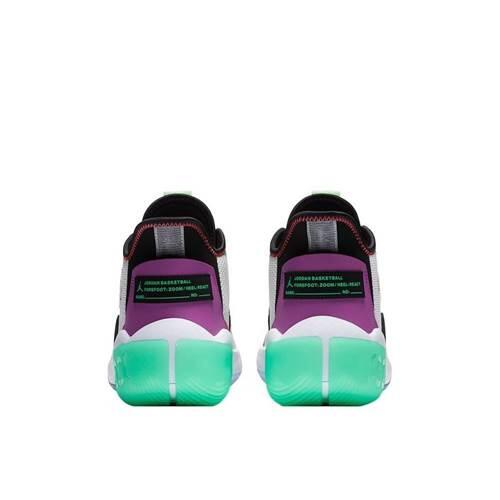 Chaussures basketball hommes Nike Air Jordan React Elevation 4/5