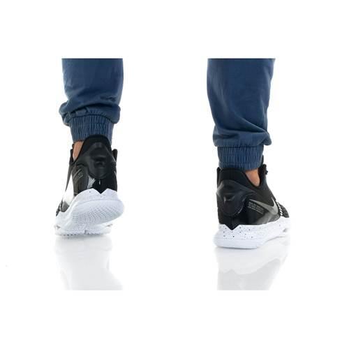 Chaussures basketball hommes Nike Lebron Witness 5 5/5