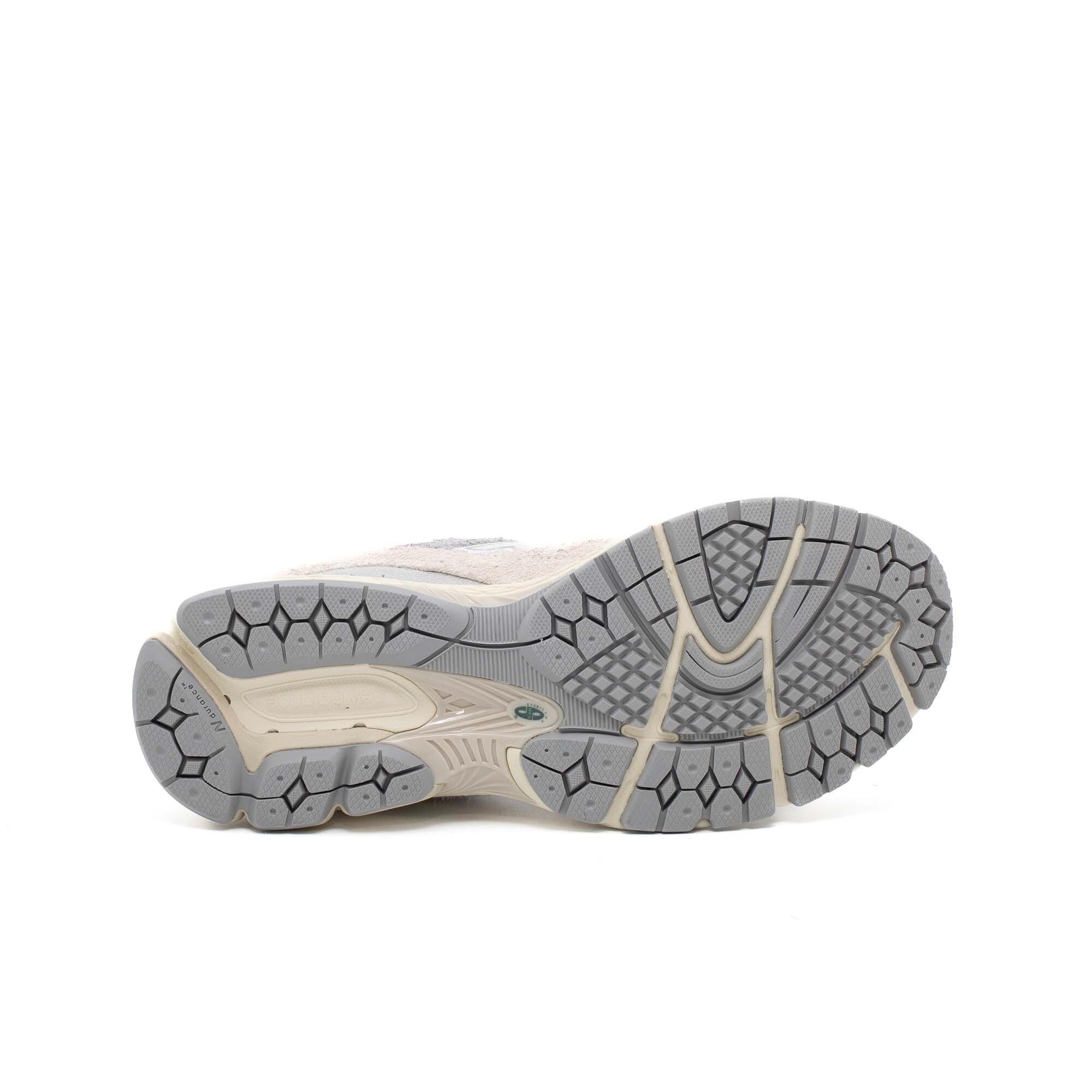 Sapatos New Balance 2002R bege homem 5/5