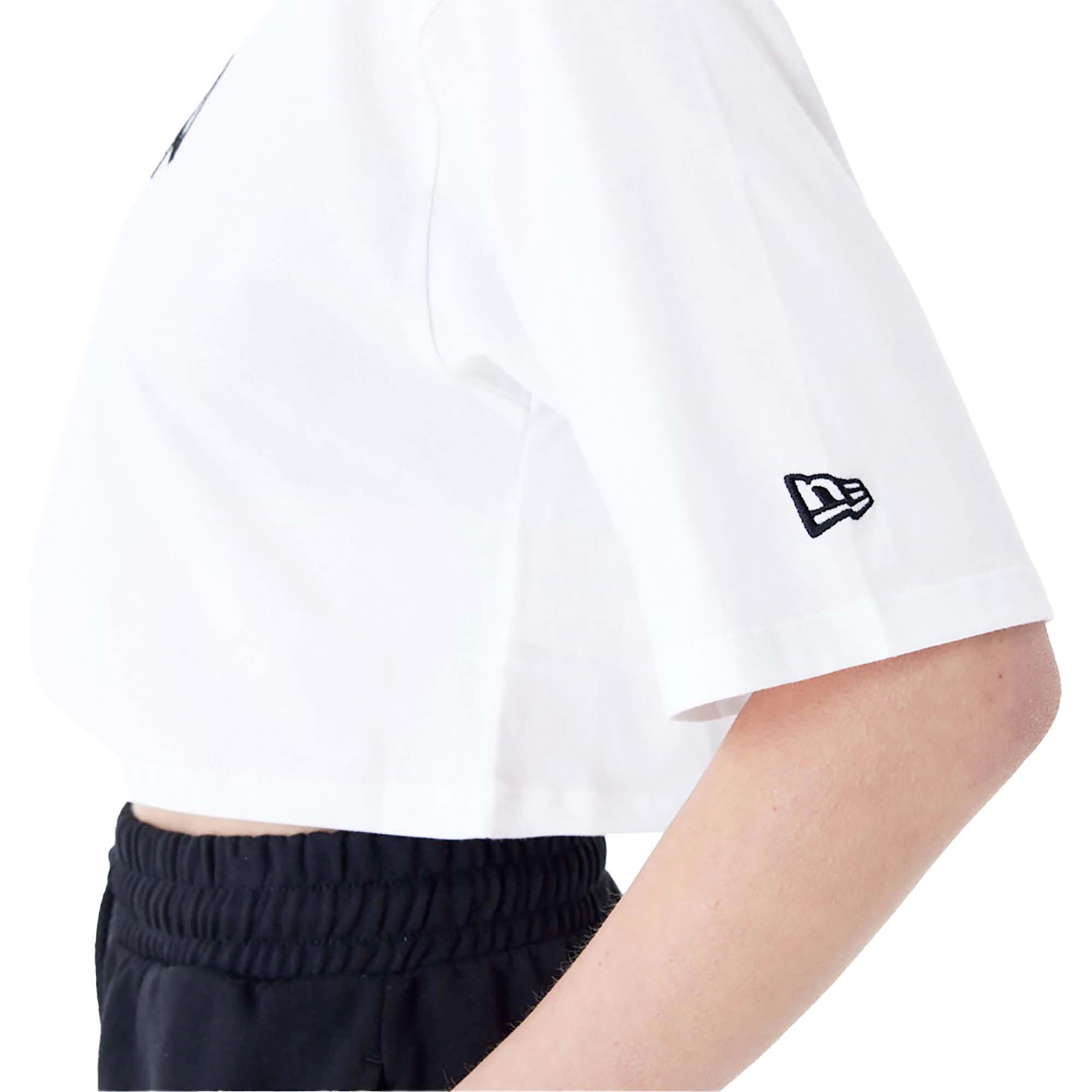 New Era Mlb T-Shirt Le Crop Tee Neyyan Whiblk Vrouwen 4/7