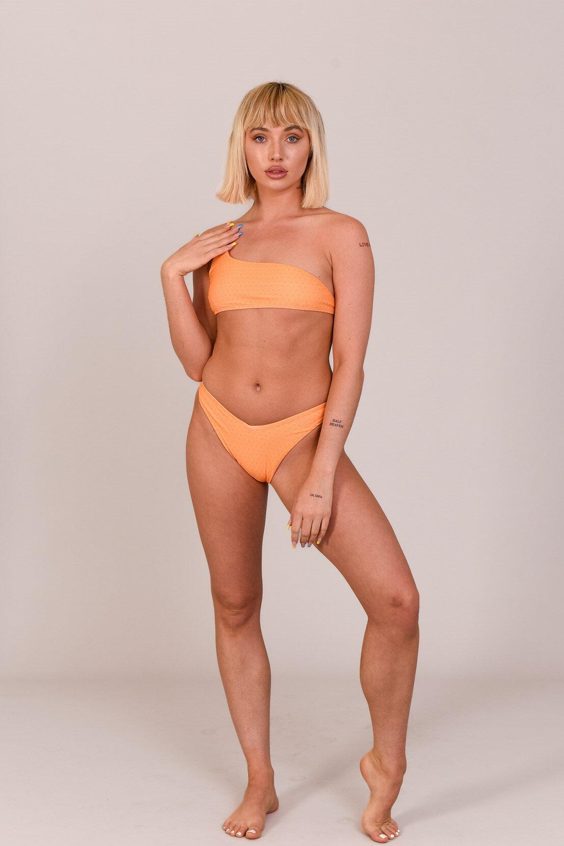 Tangerine Squeeze Cold Shoulder Bikini Top 3/5
