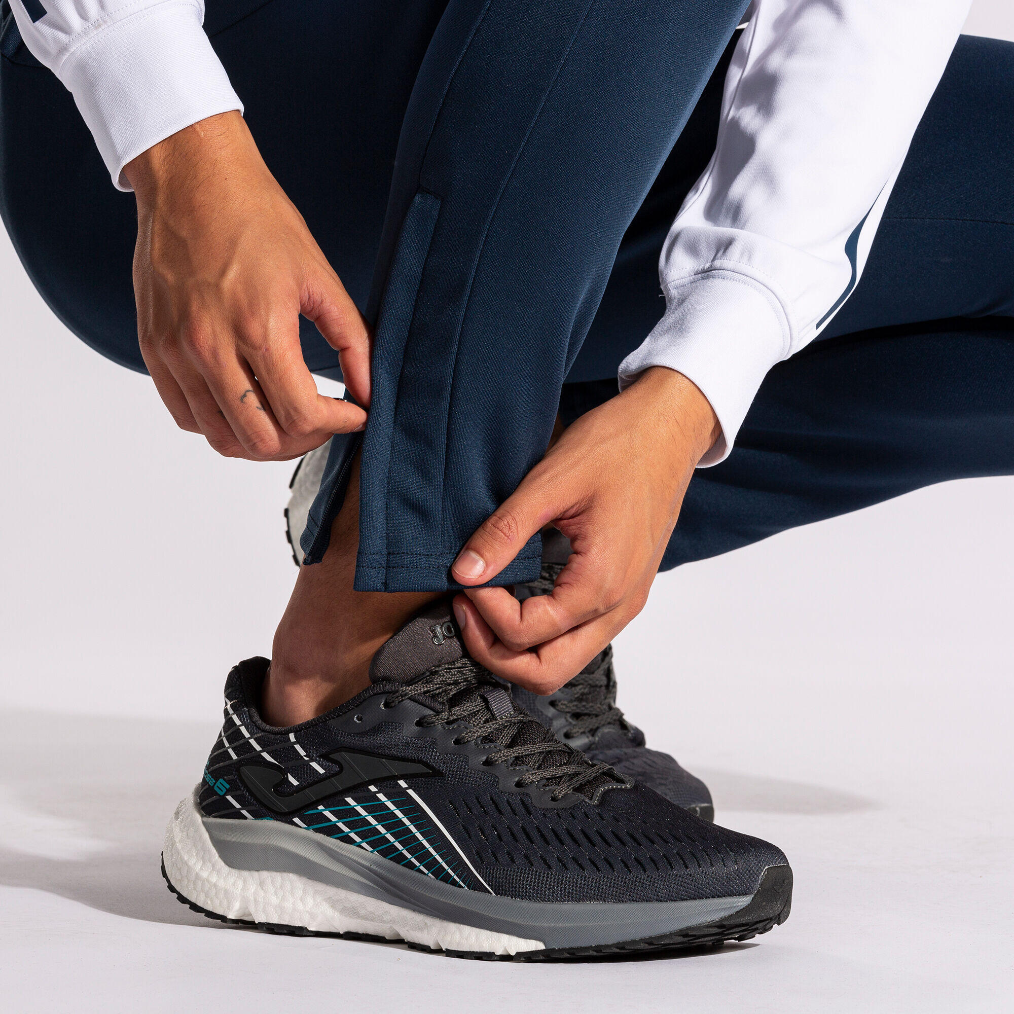Pantalón Largo Fútbol Hombre Joma Eco Supernova Marino 4/7