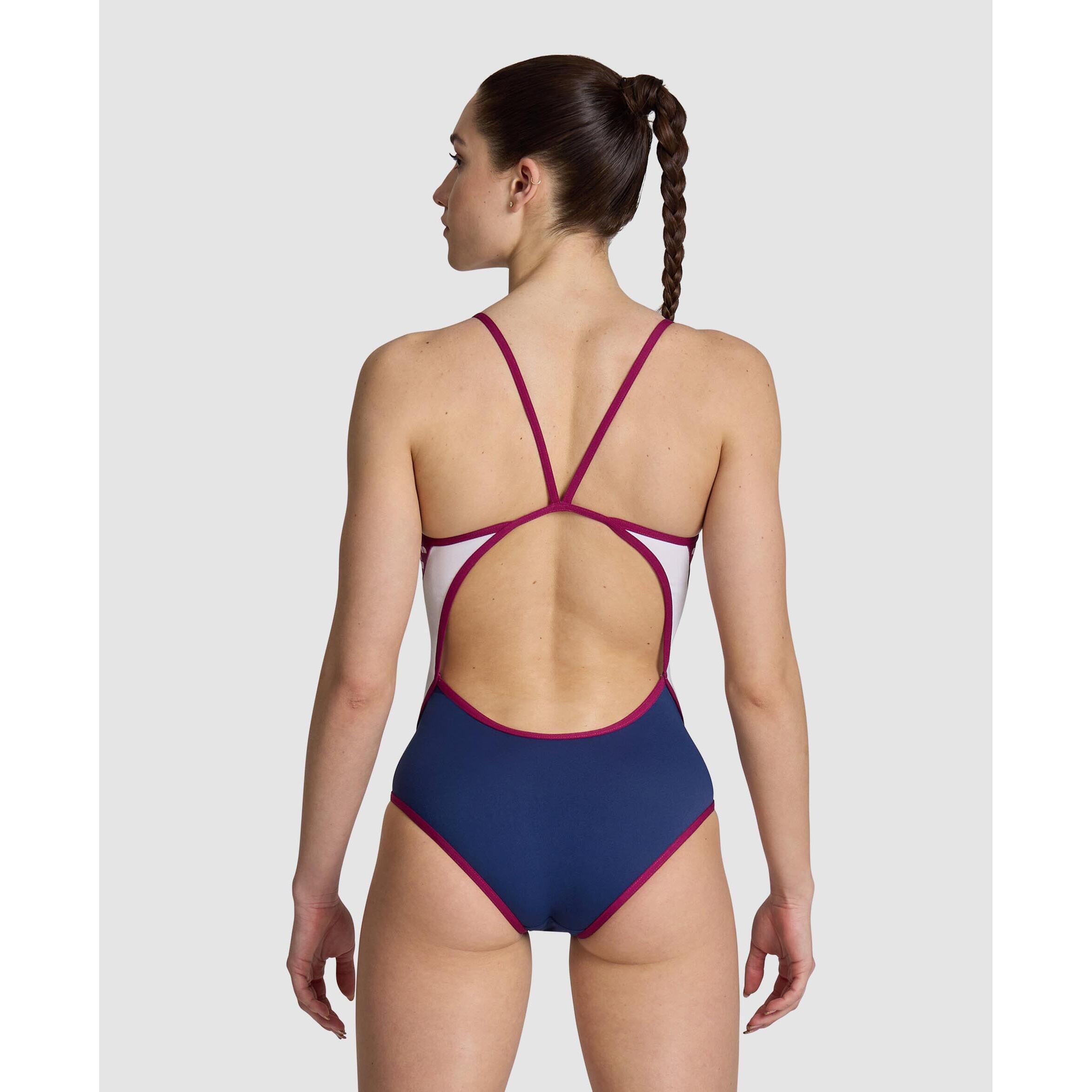Damski kostium kąpielowy 1-częściowy Arena Icons Super Fly 2/5