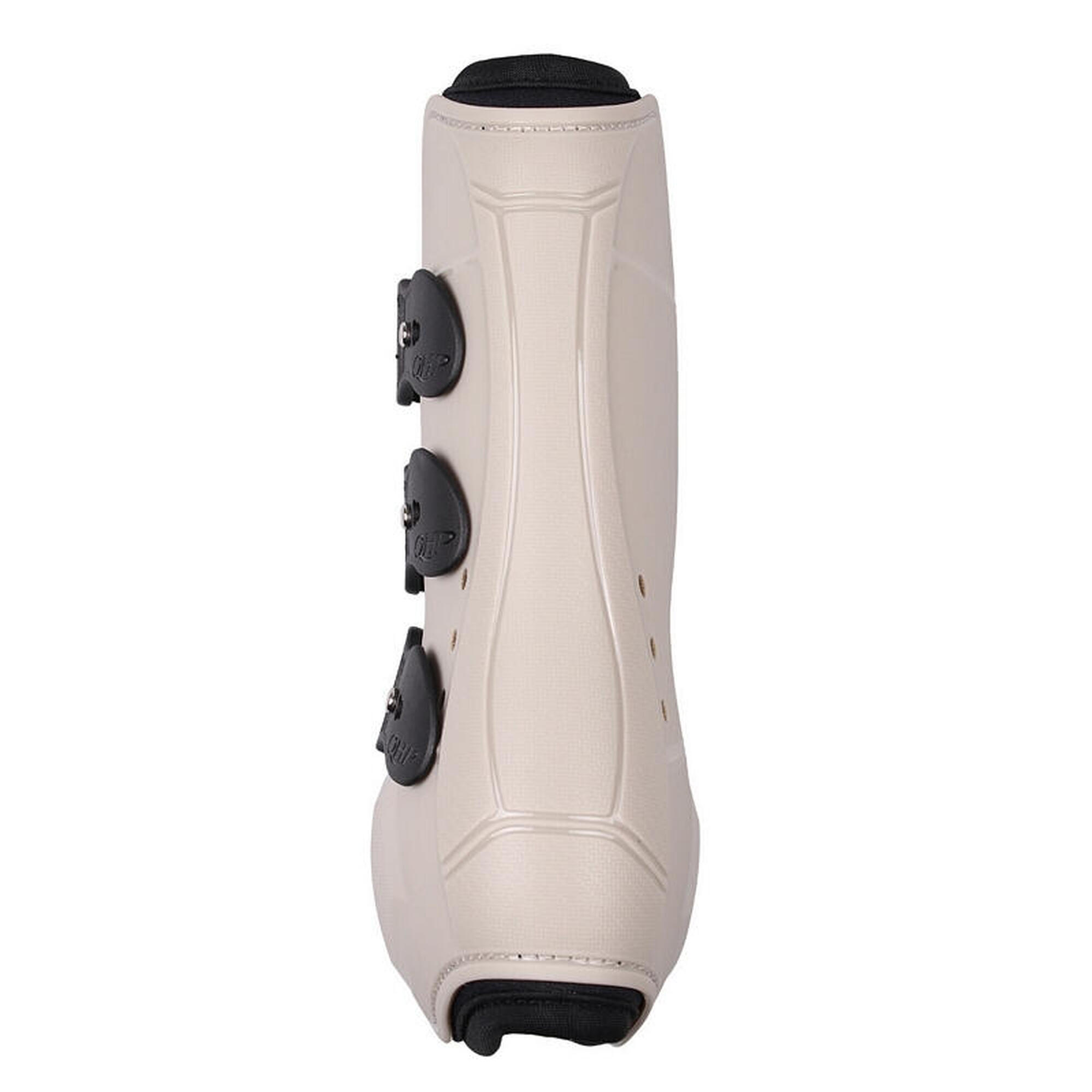 Tendon protector for horses QHP champion