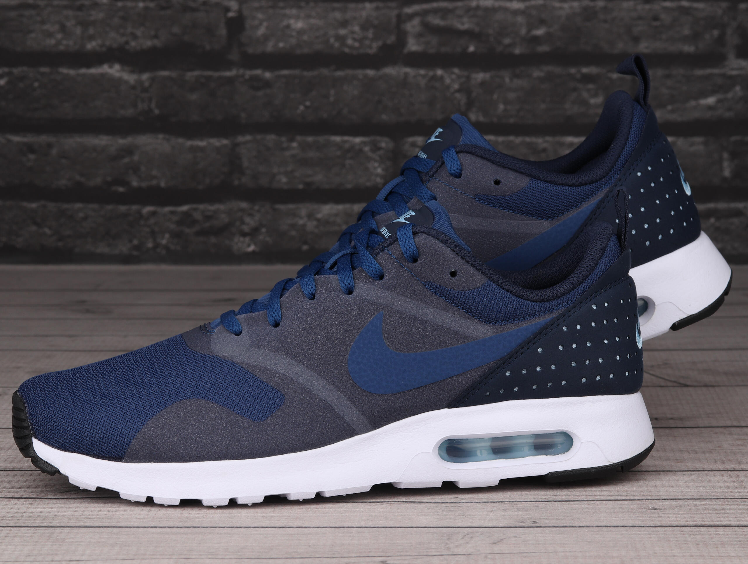 Buty męskie sportowe Nike AIR MAX TAVAS 3/7