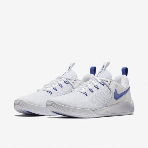 white nike zoom hyperace 2