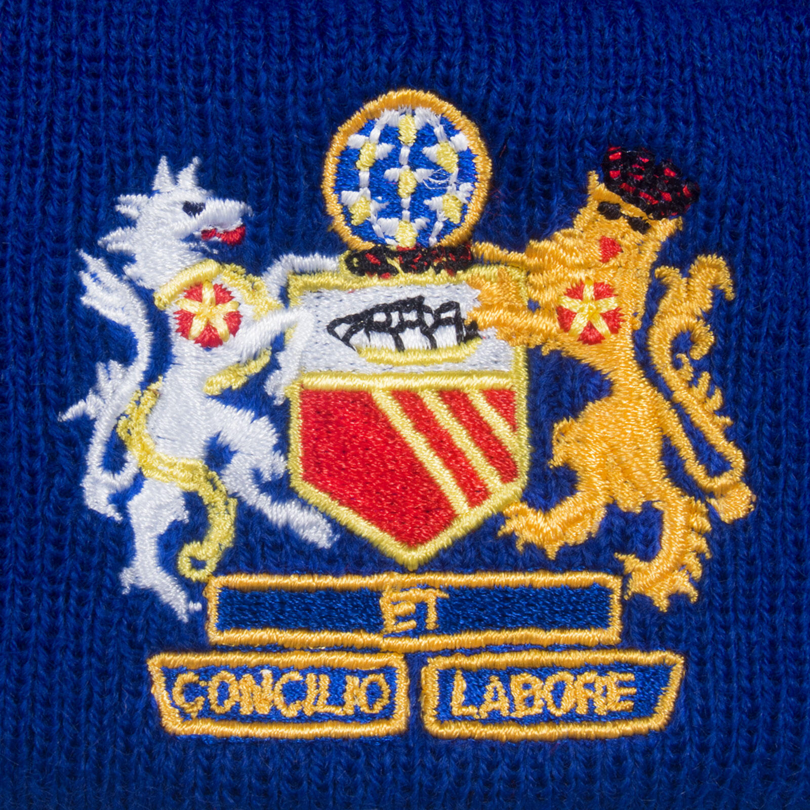 Fan Originals Beanie Bobble Hat Manchester Crest 68 United European Colours Blue 2/3