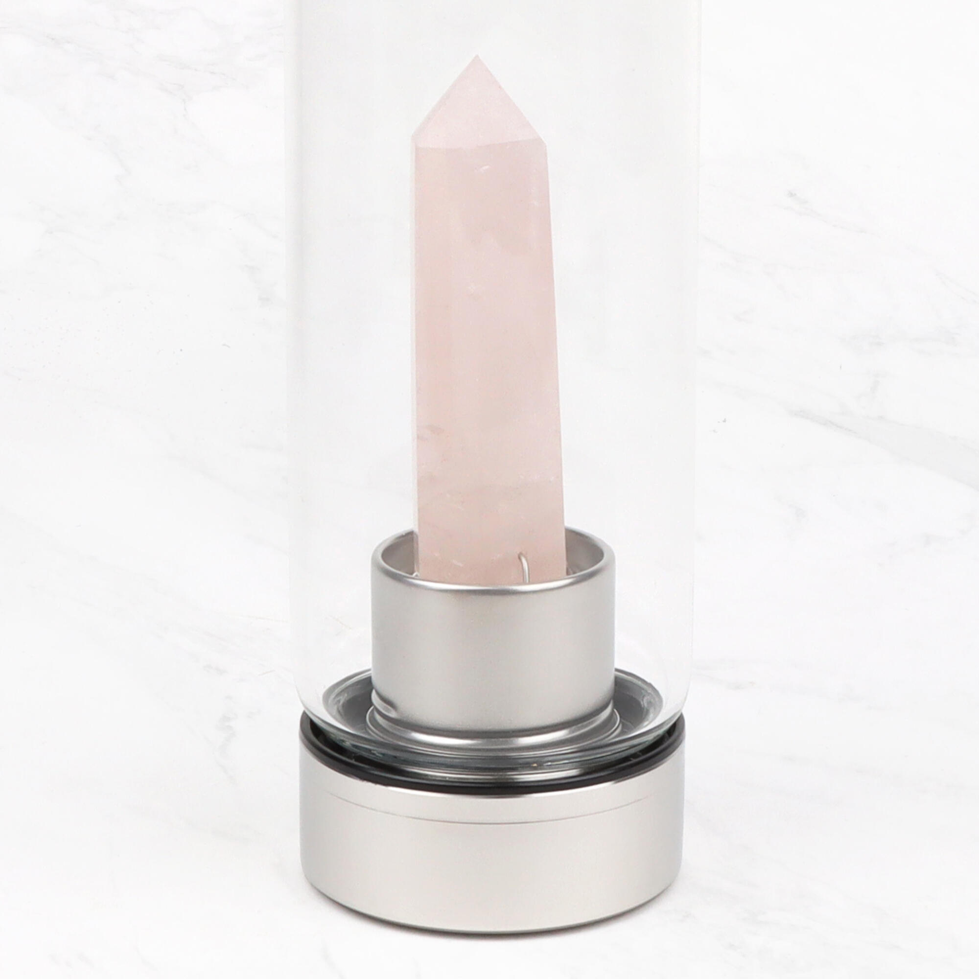 Lavaggi di bottiglie d'acqua in vetro 3/7