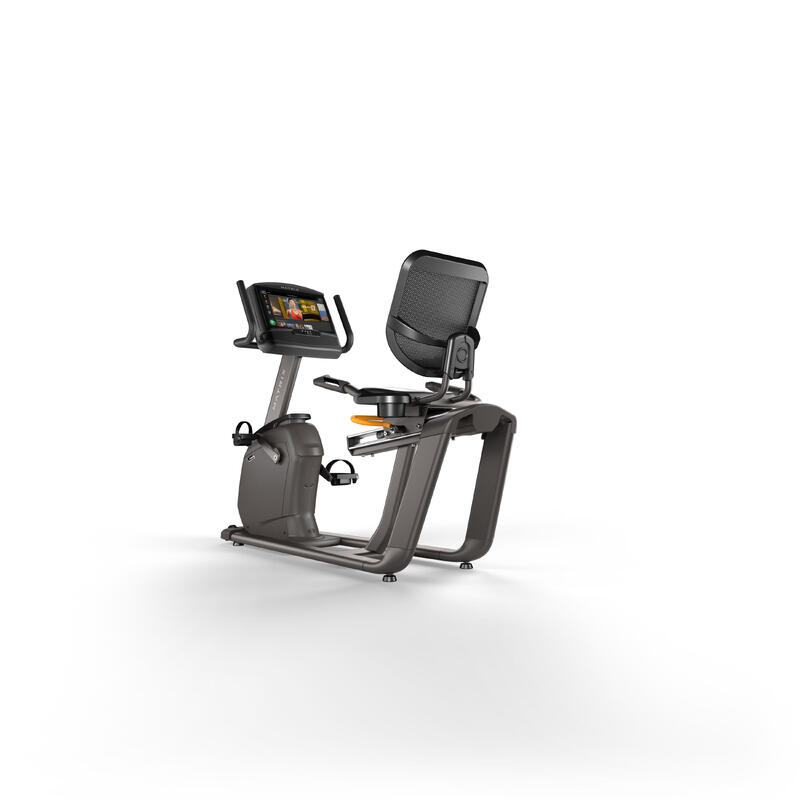 Recumbent Matrix Fitness R30 XER