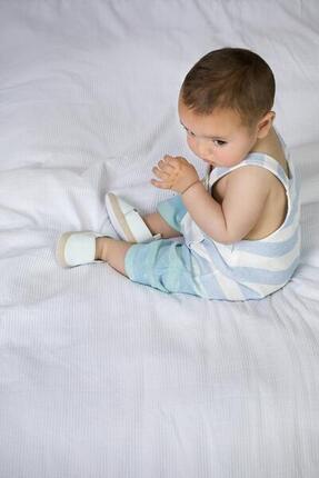 Alpargatas de recién nacido listado