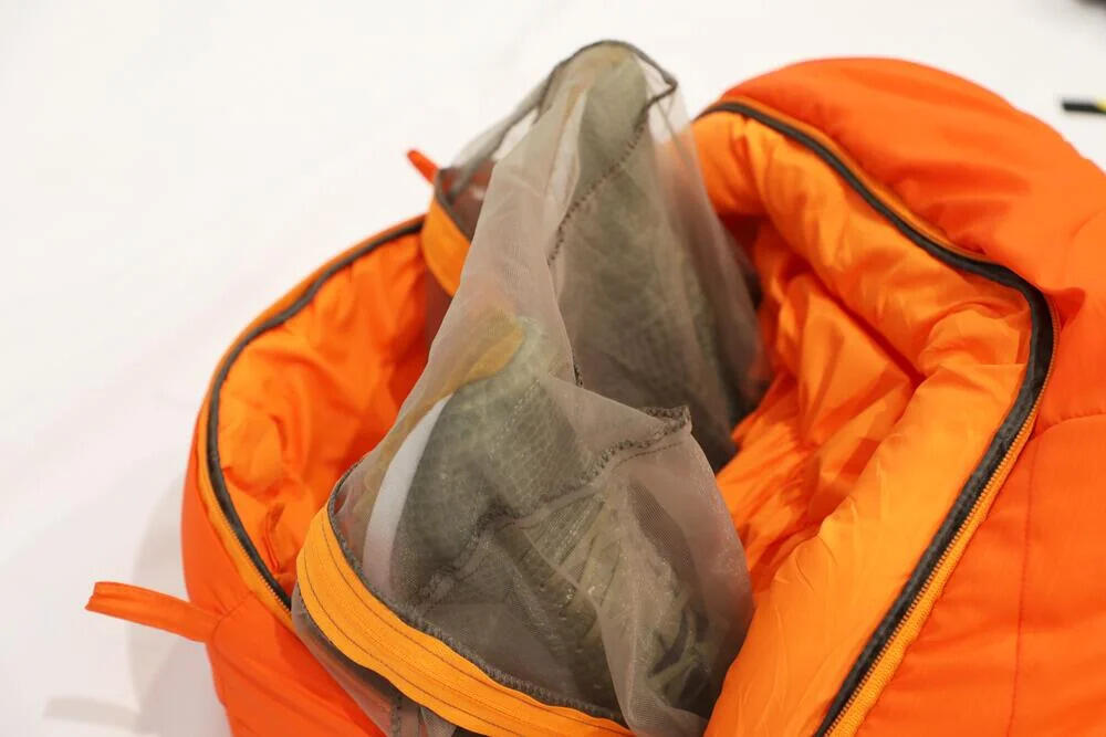 Śpiwór turystyczny z moskitierą Vango Zenith 200 (-14°C) 20 x 24 cm 6/7