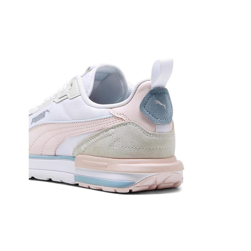 Baskets Puma R22