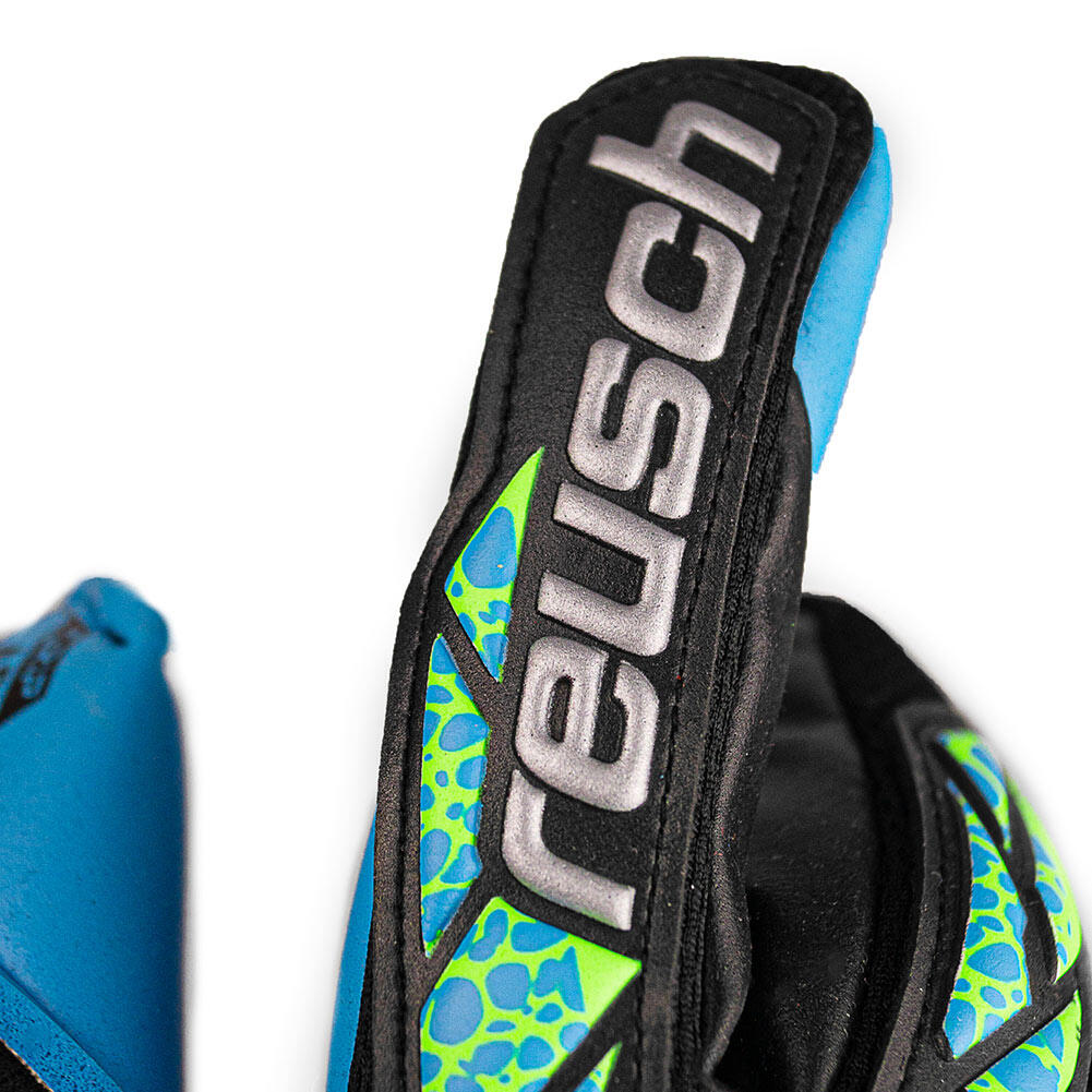 Reusch Attrakt Aqua  Goalkeeper Gloves 3/7