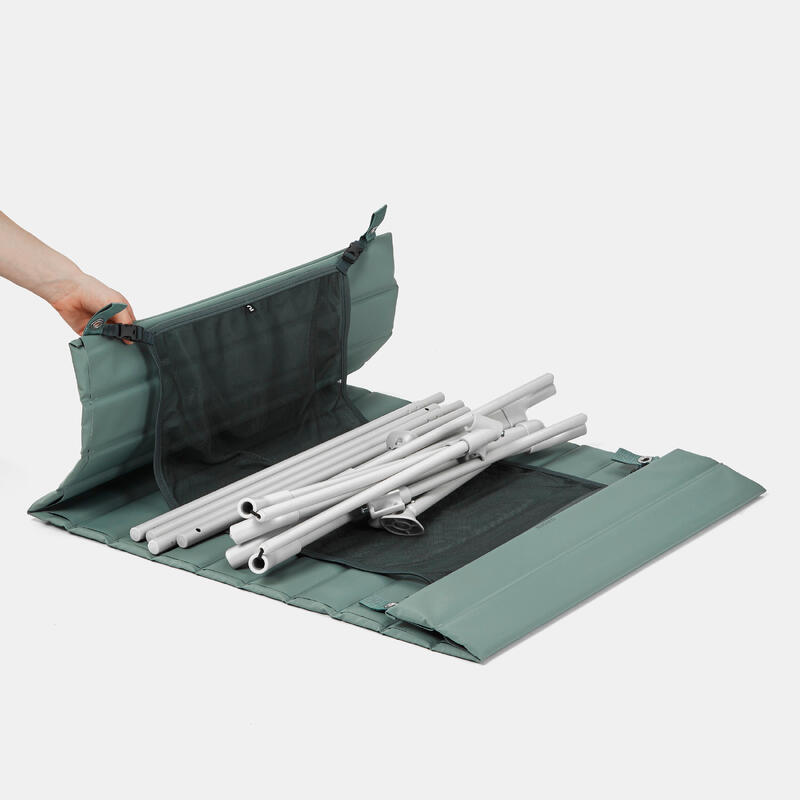 Seconde vie TABLE DE CAMPING COMPACTE 4/6 PERSONNES EXCELLENT