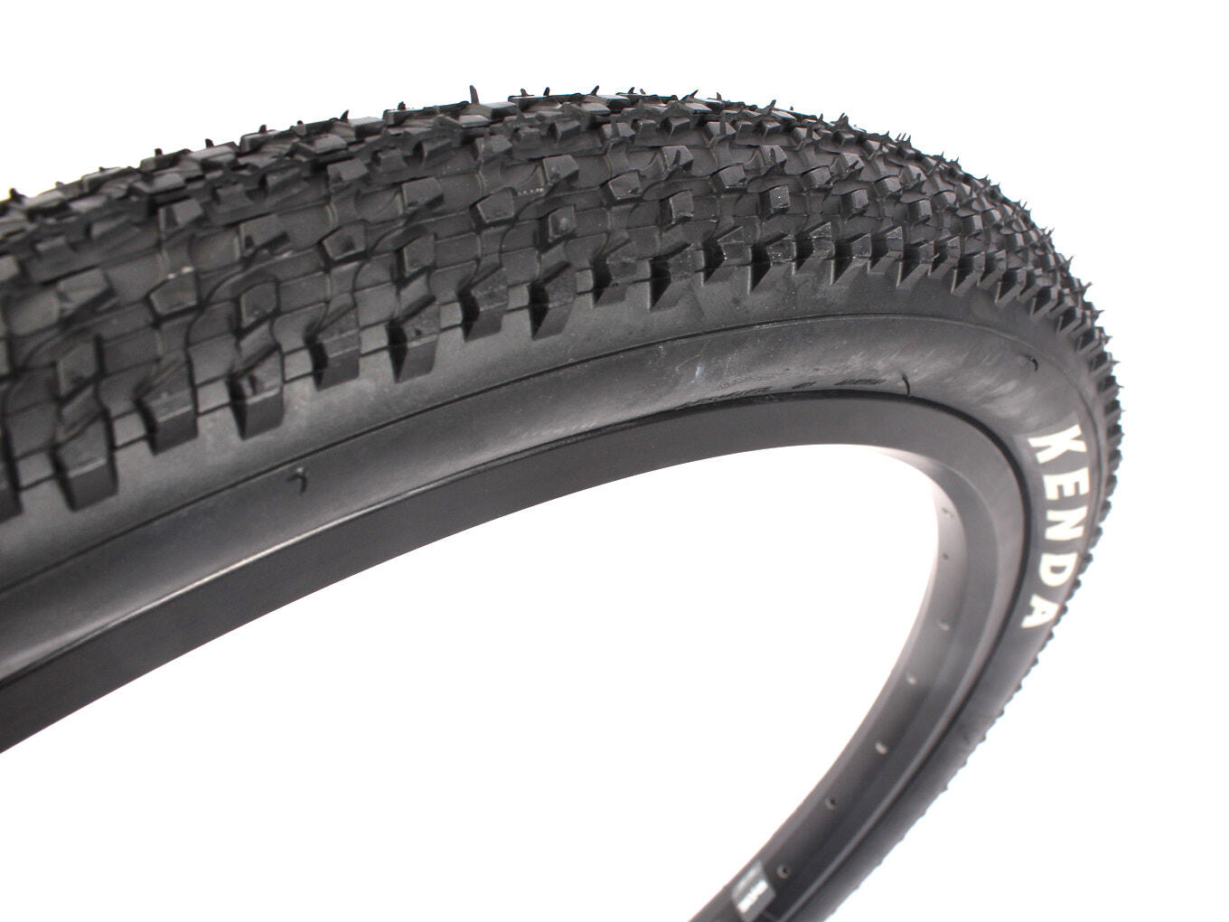 Pneu VTT KENDA APTOR 24 pouces x 1,95 pouces 5/6