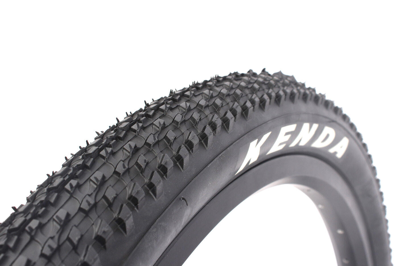 Pneu VTT KENDA APTOR 24 pouces x 1,95 pouces 6/6