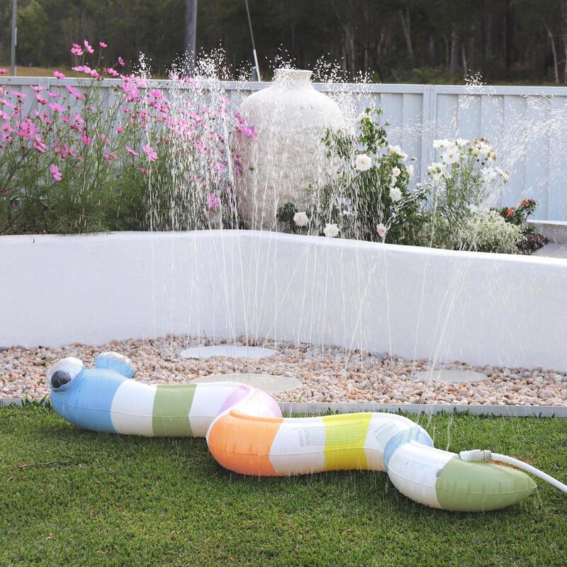 Inflatable Sprinkler Into - the Wild Multi