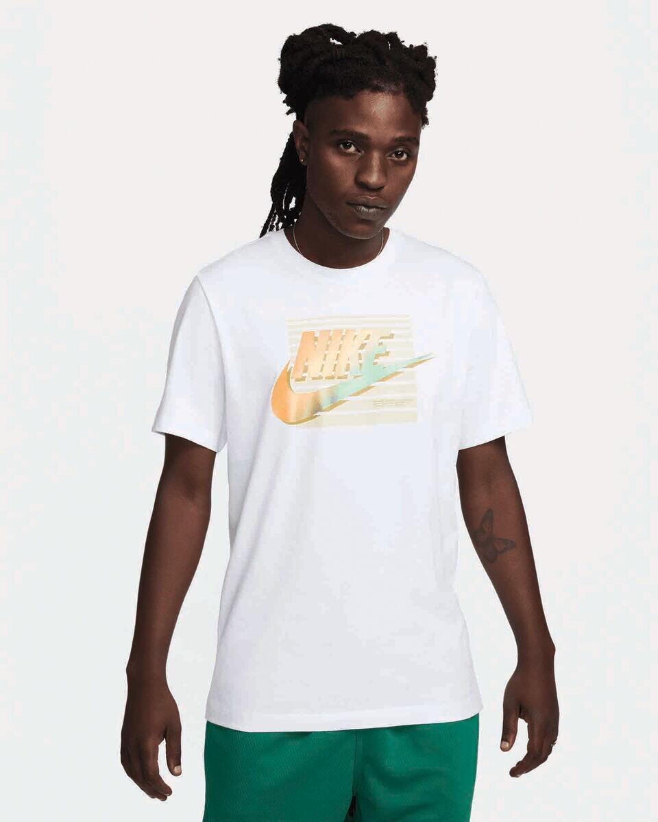 NIKE picture