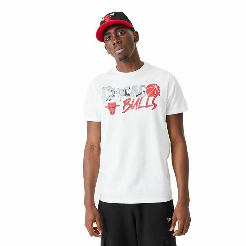 Camiseta de Manga Corta Hombre New Era NBA Infill Graphic Chicago Bulls Blanco