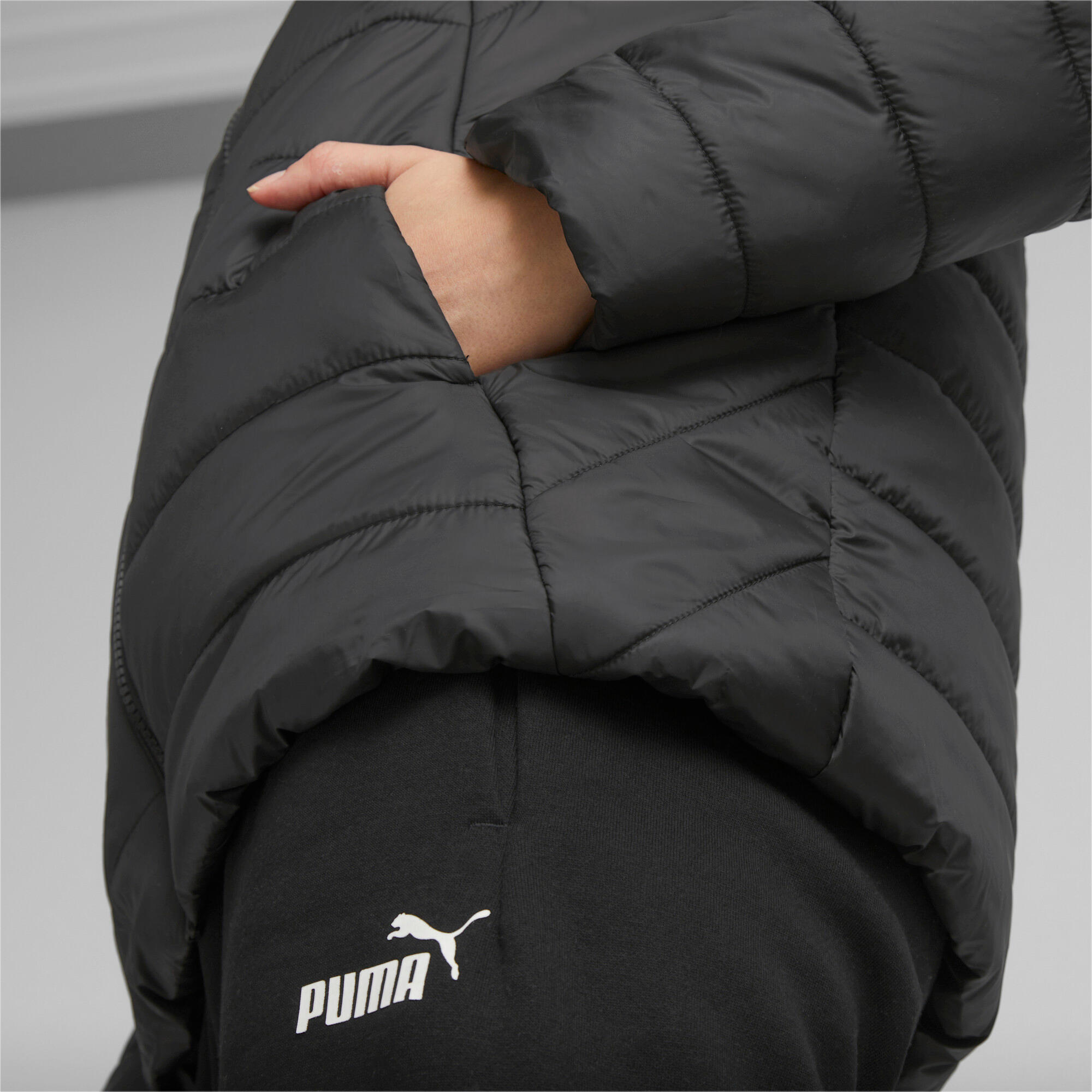 Kurtka damska Puma ESS+ PADDED 6/7