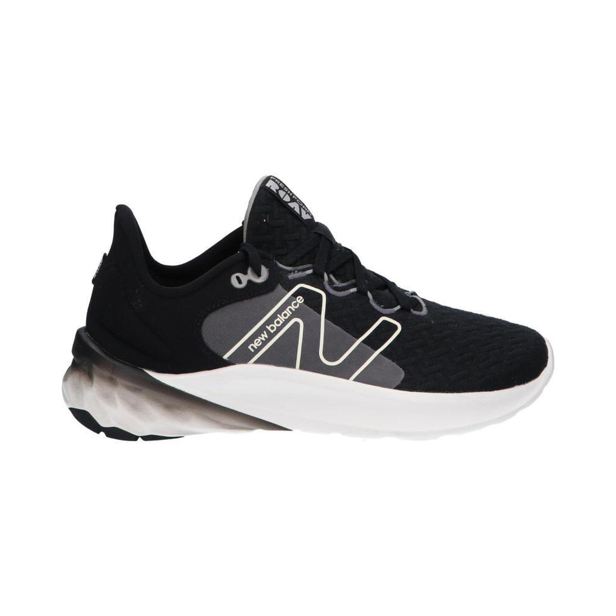 ZAPATILLAS DEPORTE NEW BALANCE  DE HOMBRE MROAVHK2