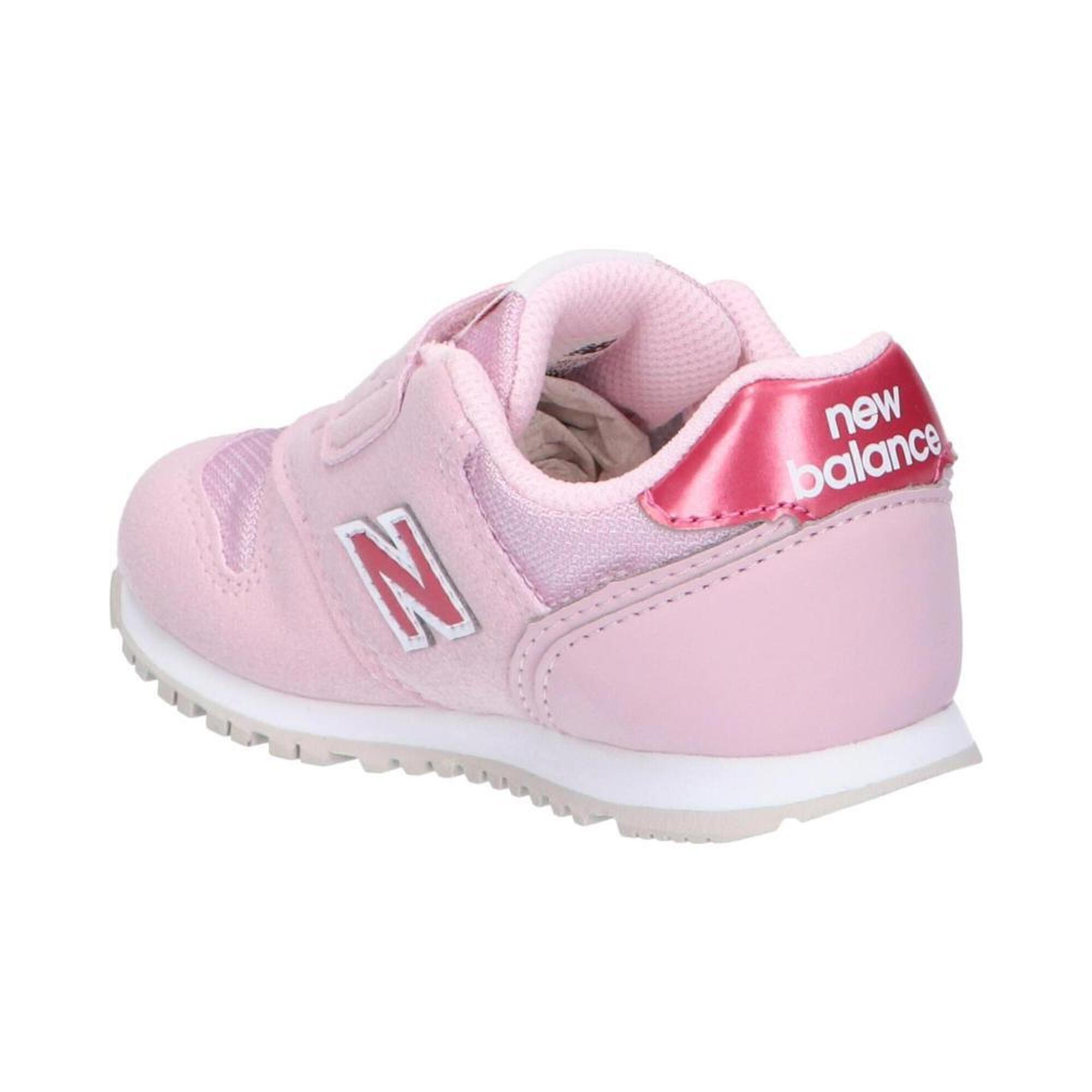 ZAPATILLAS DEPORTE NEW BALANCE  DE NIÑA IZ373GS2