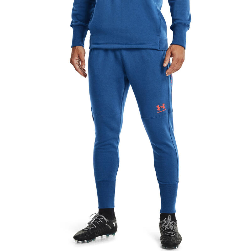 Un pantalon Under Armour Accelerate Off-Pitch, Bleu, Hommes