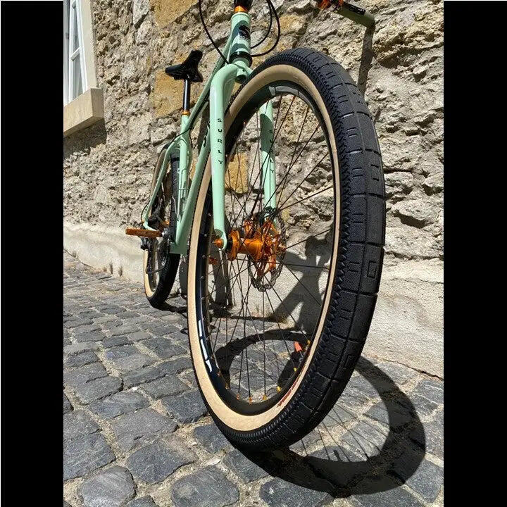 Paire De 2 Pneus CST Big Boat 26x4 - Flancs Bruns, 60 TPI, 30 PSI - Pour VAE Et Fat Bike