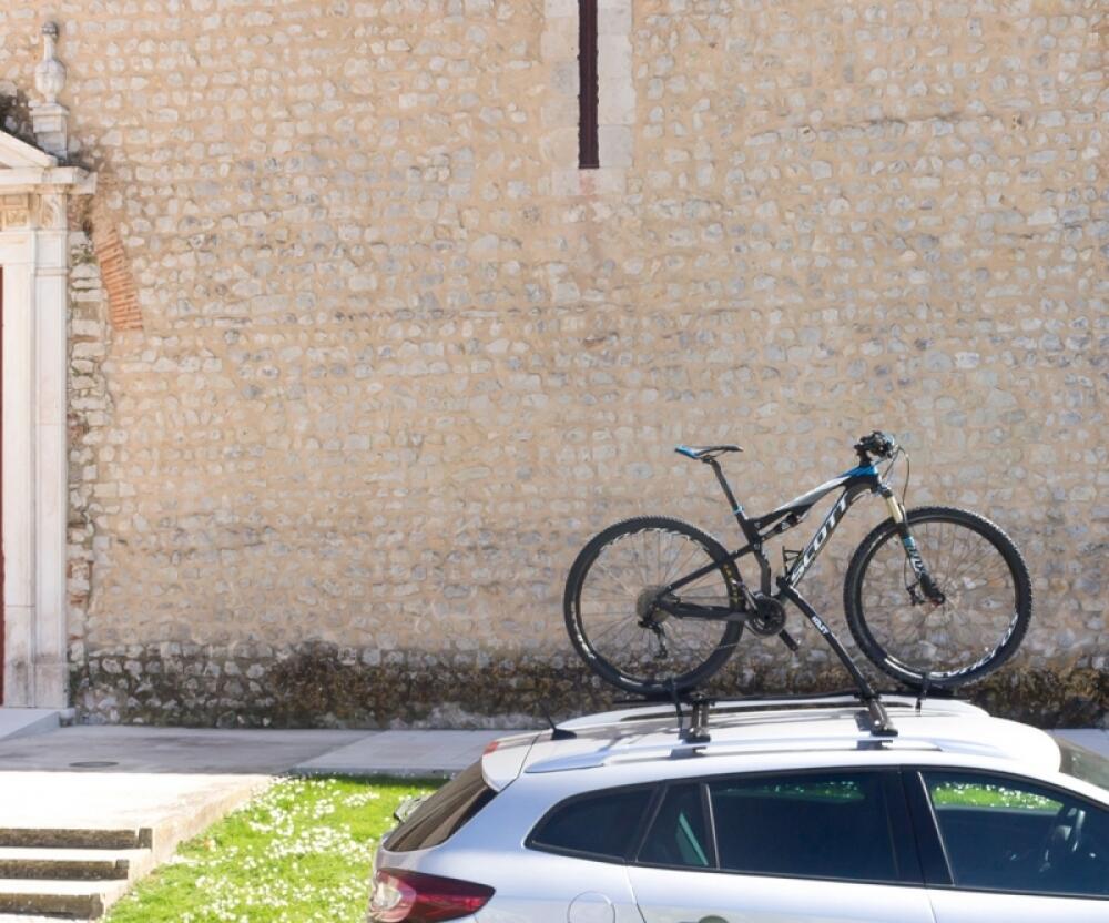 Porta bicicletas Hast de Fixação no Quadro em cor preto 5/5