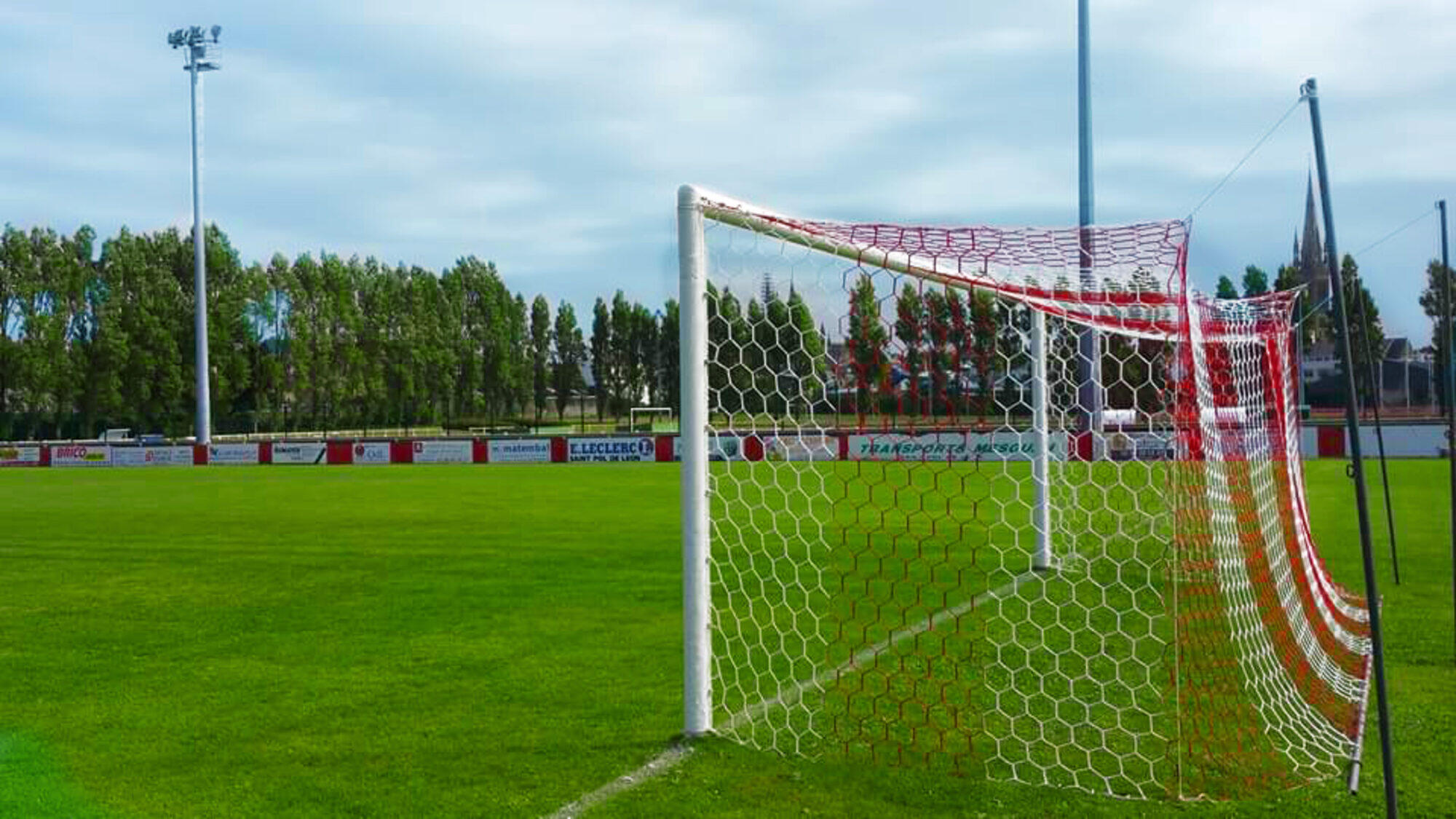 Rete da calcio da stadio esagonale rossa/bianca 3/5